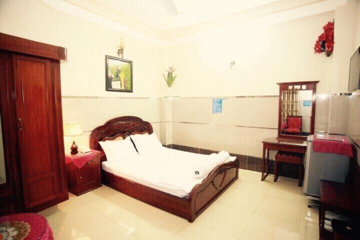 Tan Dat Hoa Hotel Ho Chi Minh City Exterior photo